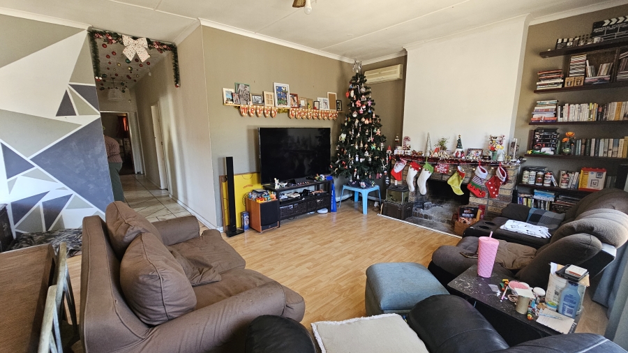 3 Bedroom Property for Sale in Strand North Western Cape